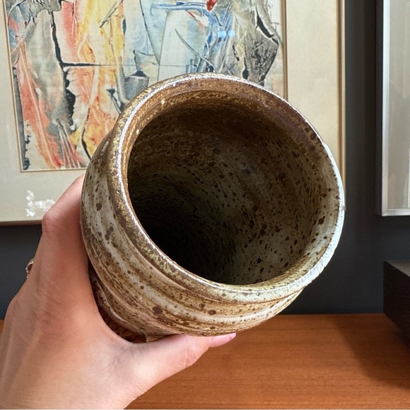 Mid-century modern handcrafted pottery vase large signed DSM - Picture 4 of 10